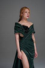 Green satin dress - تصویر 4